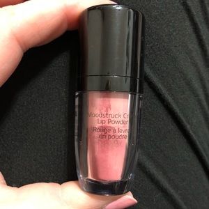 Younique Moodstruck Crush Lip Powder in Casual